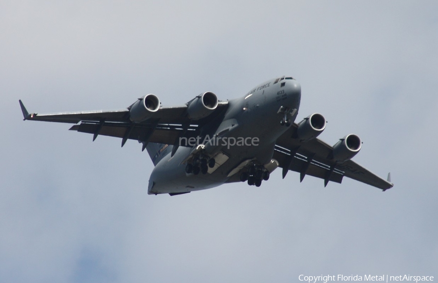 United States Air Force Boeing C-17A Globemaster III (04-4133) | Photo 451383