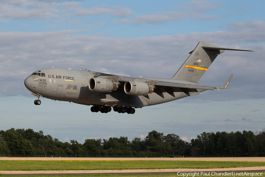 United States Air Force Boeing C-17A Globemaster III (04-4135) | Photo 255708