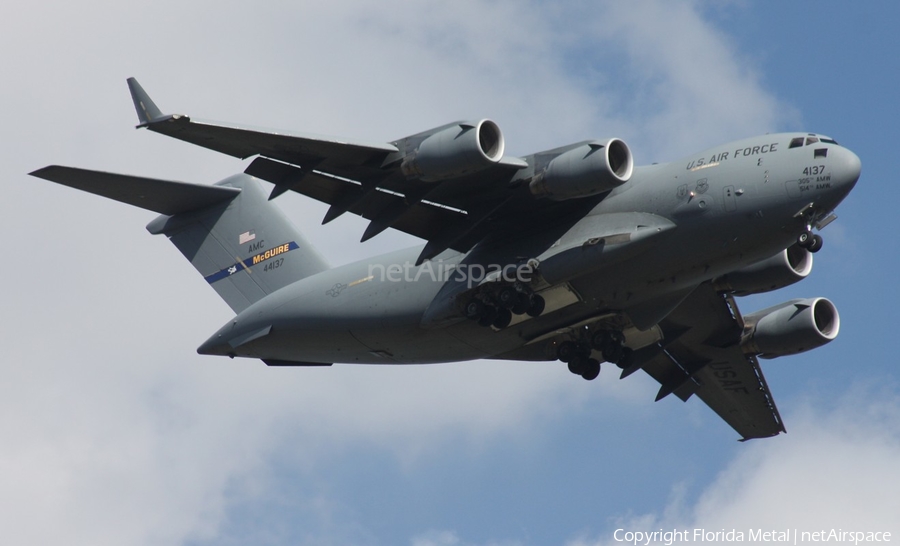 United States Air Force Boeing C-17A Globemaster III (04-4137) | Photo 451386