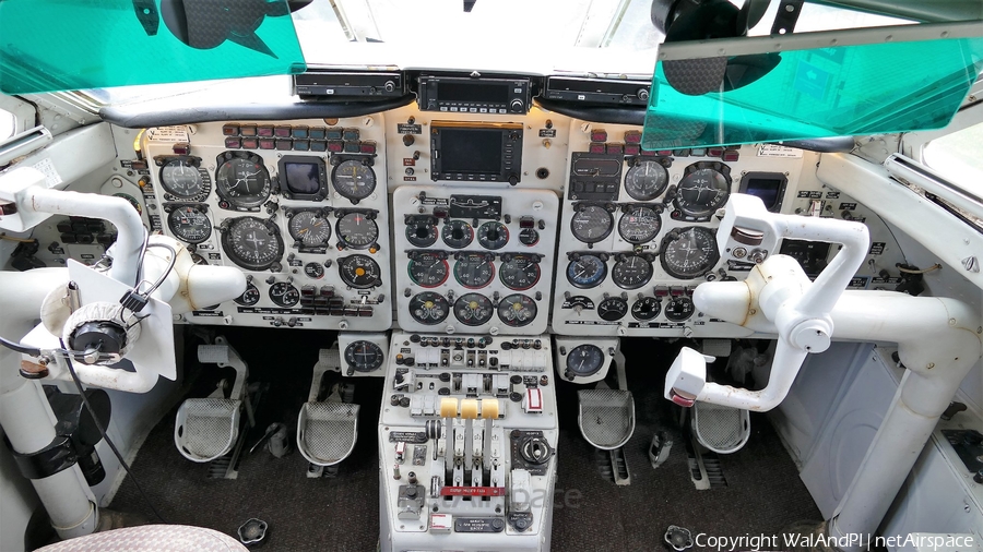 Polish Air Force (Siły Powietrzne) Yakovlev Yak-40 (045) | Photo 446265