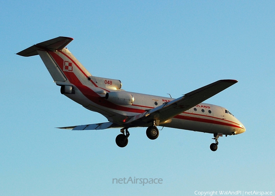 Polish Air Force (Siły Powietrzne) Yakovlev Yak-40 (048) | Photo 442553