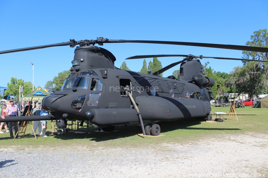 United States Army Boeing MH-47G Chinook (05-03752) | Photo 330159