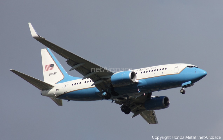 United States Air Force Boeing C-40C Clipper (05-0932) | Photo 296163