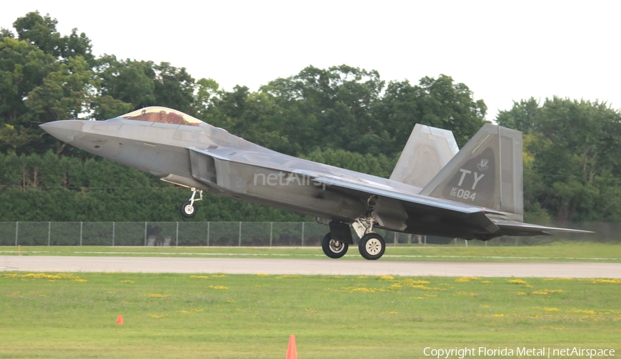United States Air Force Lockheed Martin / Boeing F-22A Raptor (05-4084) | Photo 312164