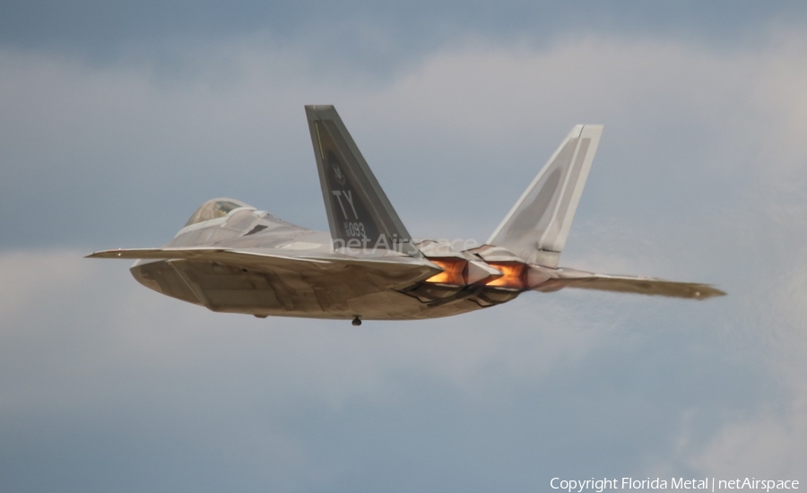 United States Air Force Lockheed Martin / Boeing F-22A Raptor (05-4093) | Photo 312167