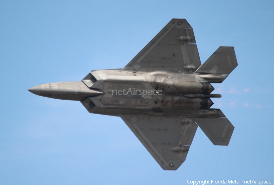 United States Air Force Lockheed Martin / Boeing F-22A Raptor (05-4099) | Photo 452555