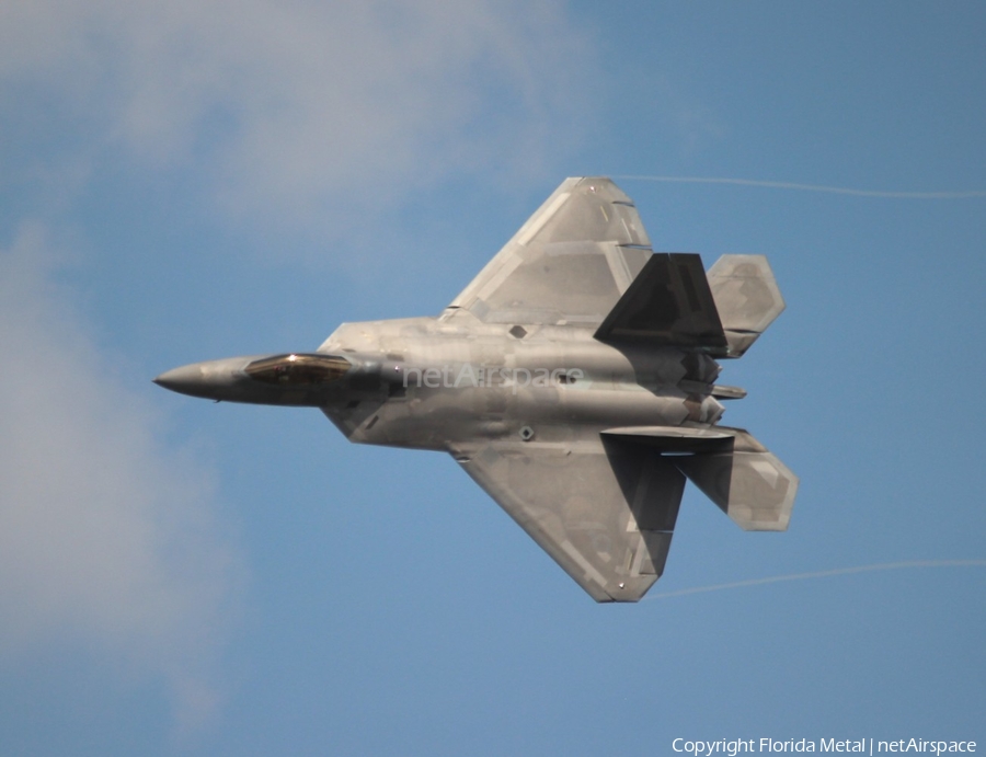 United States Air Force Lockheed Martin / Boeing F-22A Raptor (05-4099) | Photo 452556