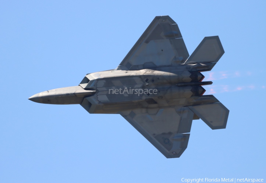 United States Air Force Lockheed Martin / Boeing F-22A Raptor (05-4107) | Photo 514197