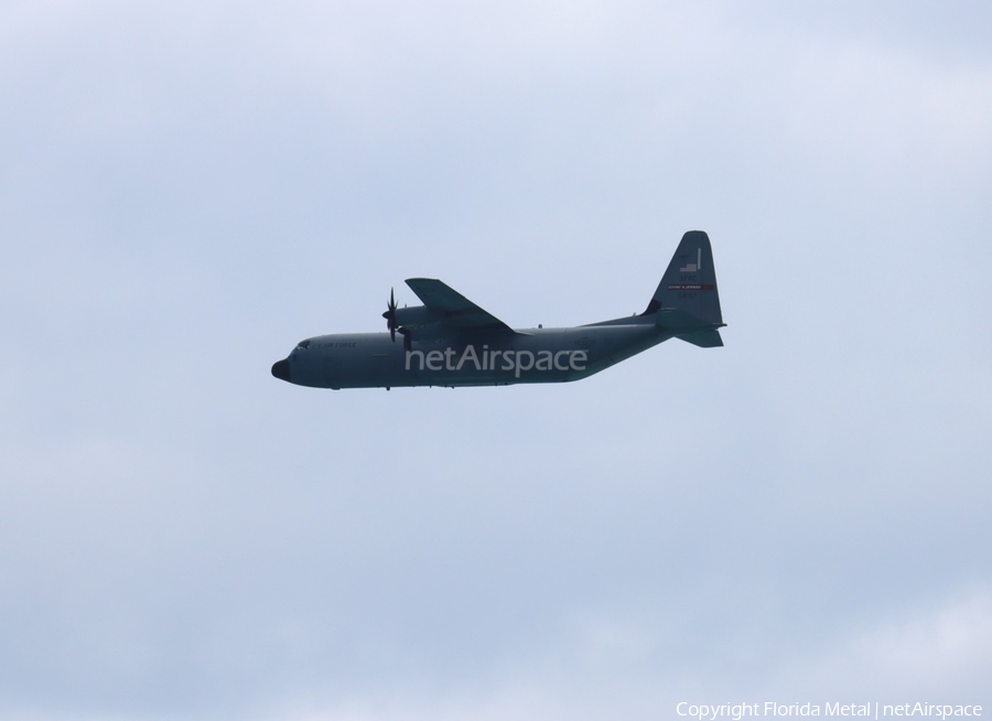 United States Air Force Lockheed Martin C-130J-30 Super Hercules (05-8157) | Photo 514203