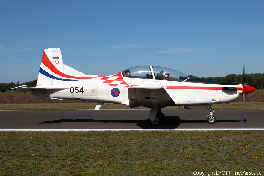 Croatian Air Force (Hrvatsko ratno zrakoplovstvo) Pilatus PC-9M (054) | Photo 348061