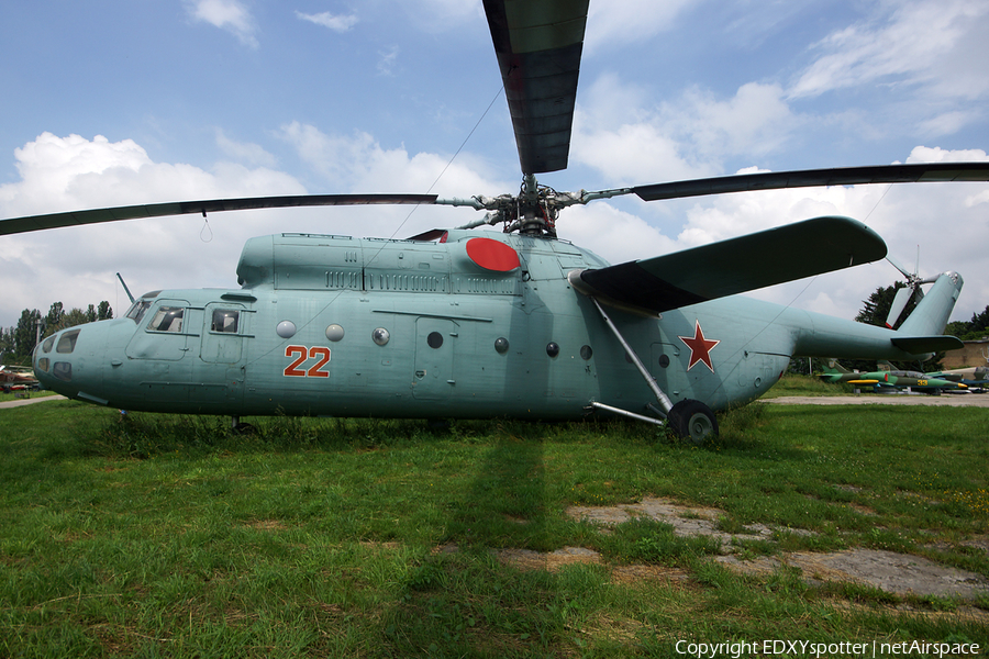 Soviet Union Air Force Mil Mi-6A Hook-A (22 RED) | Photo 324270