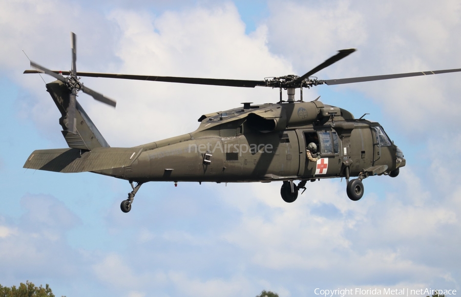 United States Army Sikorsky HH-60L Pave Hawk (06-27111) | Photo 330267