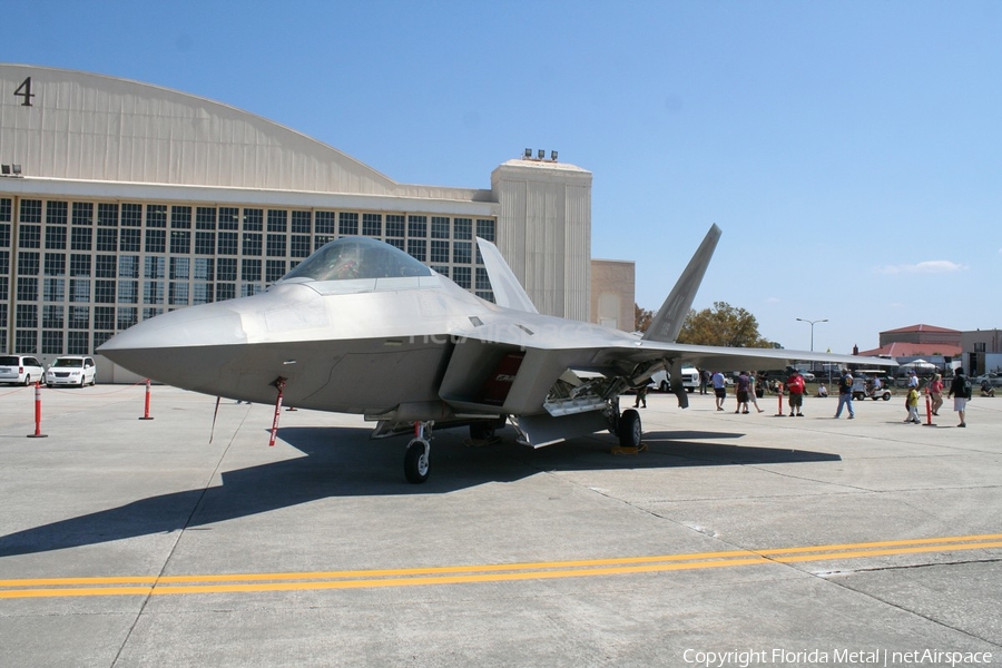 United States Air Force Lockheed Martin / Boeing F-22A Raptor (06-4119) | Photo 331204