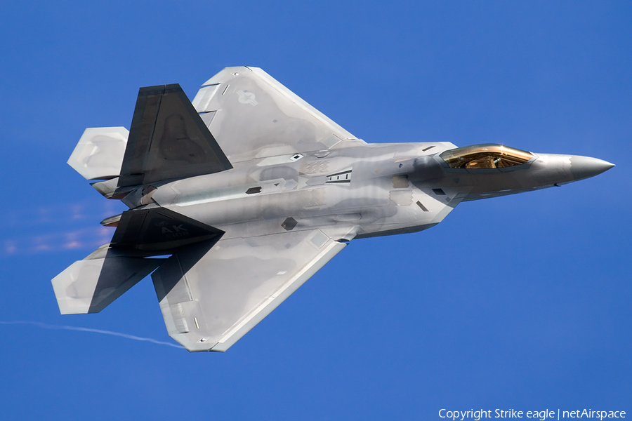 United States Air Force Lockheed Martin / Boeing F-22A Raptor (06-4126) | Photo 22250