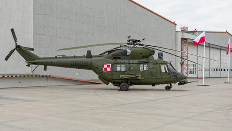 Polish Army (Siły Zbrojne Rzeczypospolitej Polskiej) PZL-Swidnik W-3PL Gluszec (0609) at  Inowrocław - Latkowo, Poland