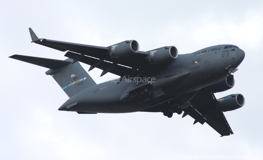 United States Air Force Boeing C-17A Globemaster III (07-7175) | Photo 452813
