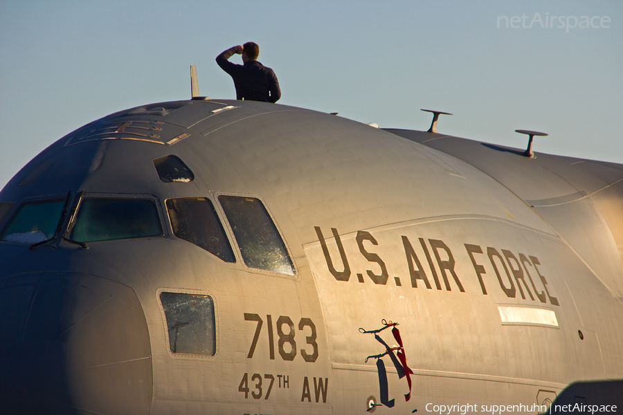 United States Air Force Boeing C-17A Globemaster III (07-7183) | Photo 96641