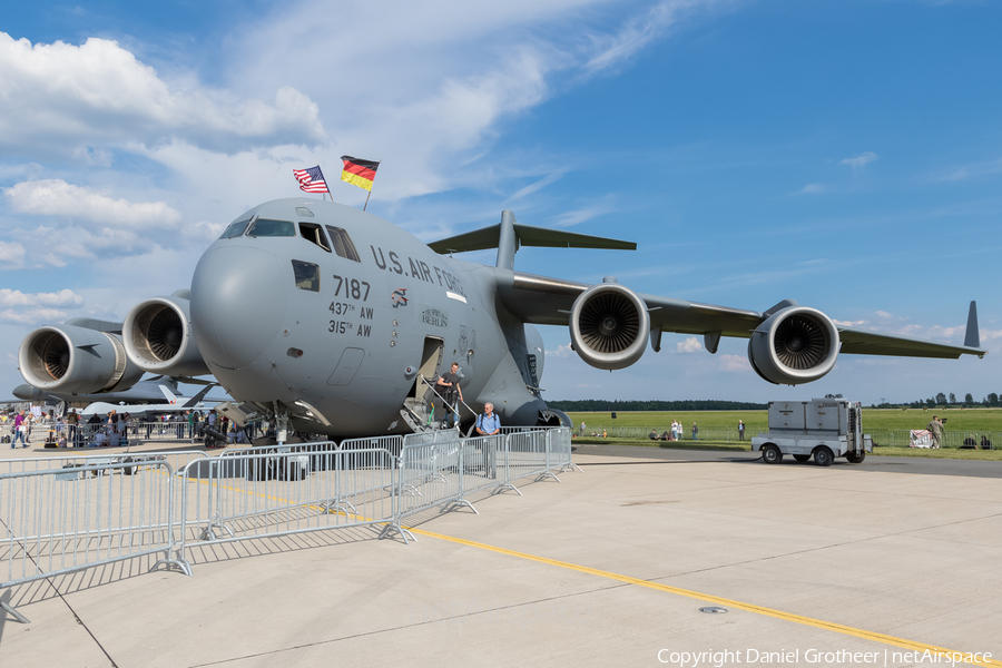 United States Air Force Boeing C-17A Globemaster III (07-7187) | Photo 111250