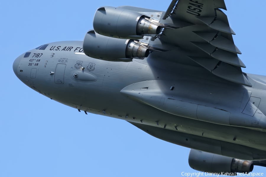 United States Air Force Boeing C-17A Globemaster III (07-7187) | Photo 244896