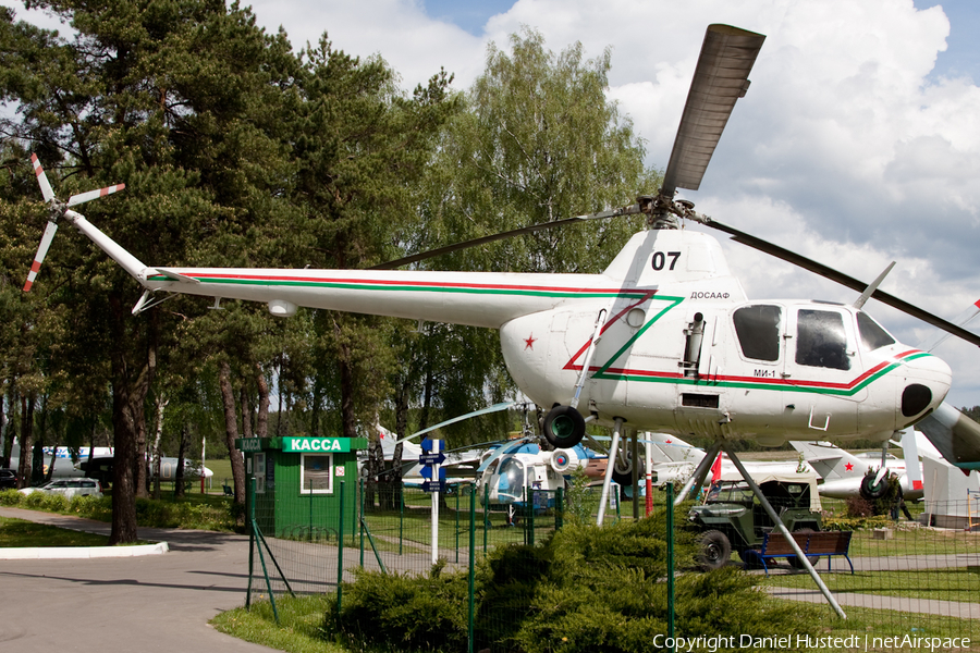 DOSAAF Belarusi Mil Mi-1 Hare (07) | Photo 414363