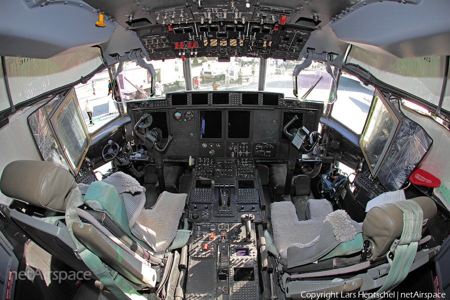 United States Air Force Lockheed Martin C-130J-30 Super Hercules (08-3172) | Photo 396569