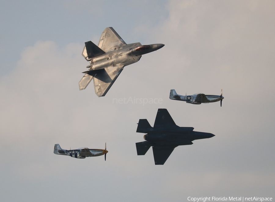 United States Air Force Lockheed Martin / Boeing F-22A Raptor (08-4156) | Photo 348815