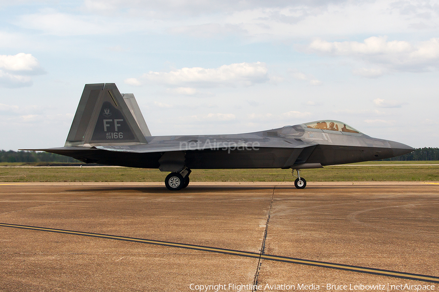 United States Air Force Lockheed Martin / Boeing F-22A Raptor (08-4166) | Photo 244329