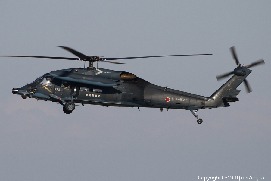 Japan Air Self-Defense Force Sikorsky UH-60J Black Hawk (08-4572) | Photo 419244