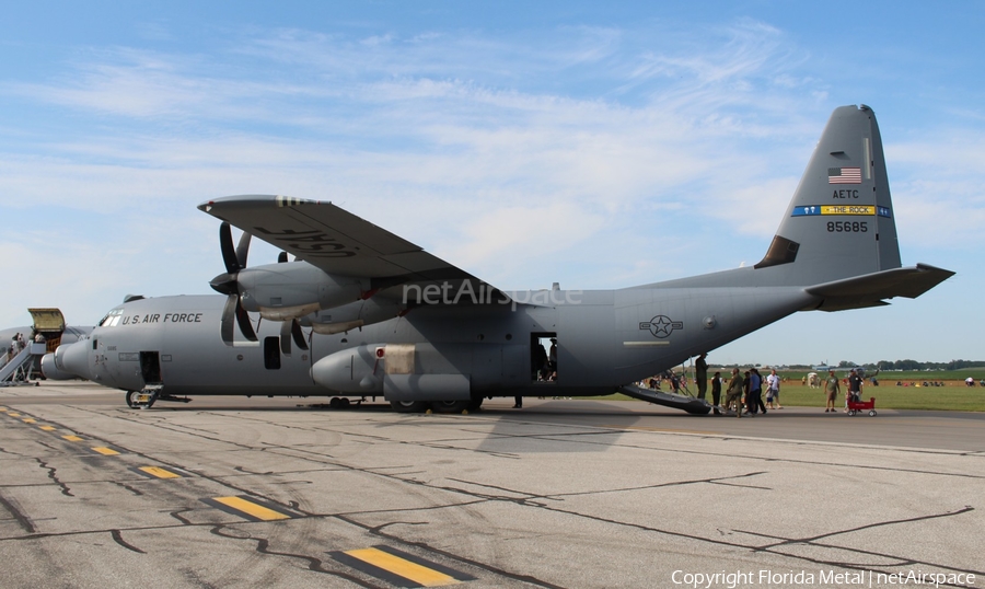 United States Air Force Lockheed Martin C-130J-30 Super Hercules (08-5685) | Photo 369818