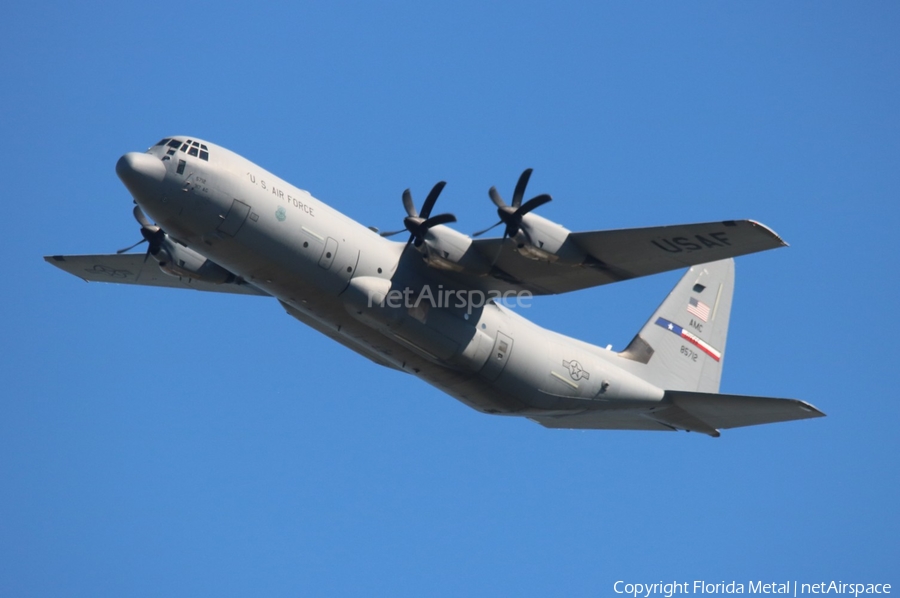 United States Air Force Lockheed Martin C-130J-30 Super Hercules (08-5712) | Photo 431359