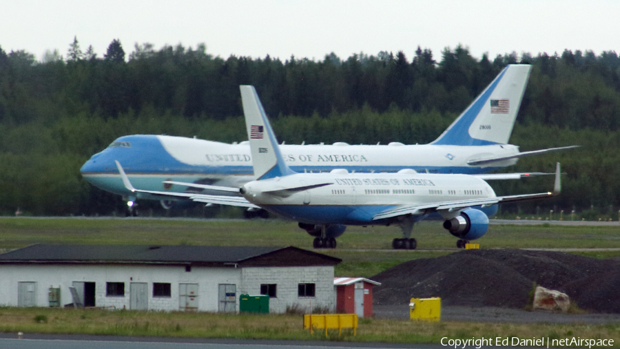 United States Air Force Boeing C-32A (09-0016) | Photo 580868