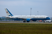 United States Air Force Boeing C-32A (09-0016) at  Munich, Germany