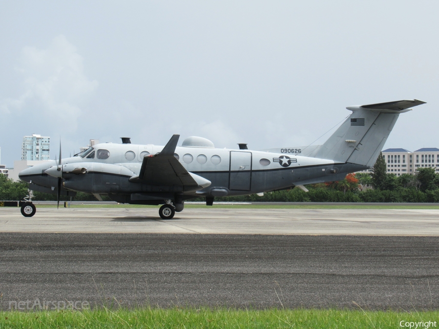 United States Air Force Beech MC-12W Liberty (09-0626) | Photo 392309