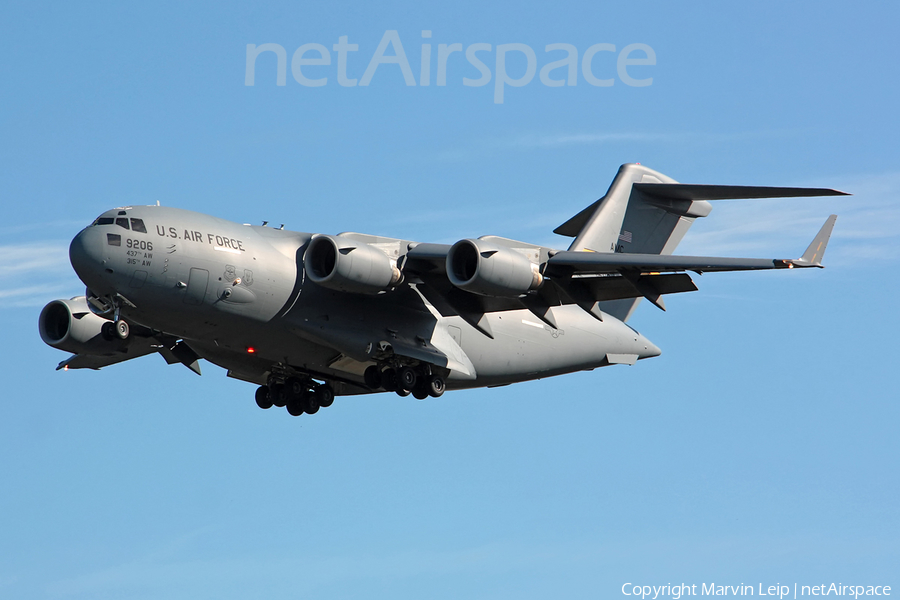 United States Air Force Boeing C-17A Globemaster III (09-9206) | Photo 203285