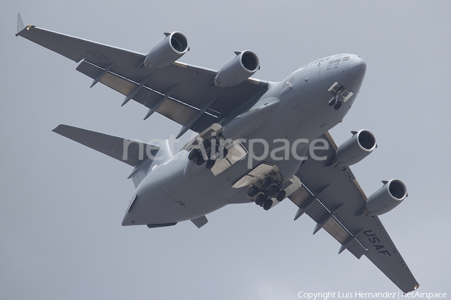 United States Air Force Boeing C-17A Globemaster III (09-9206) | Photo 502006