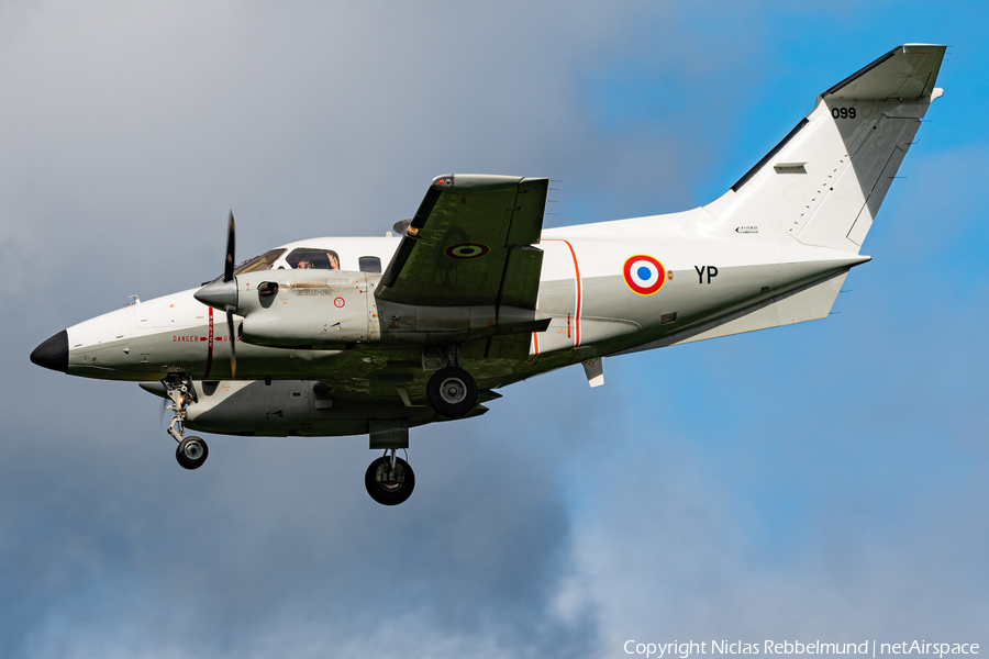 French Air Force (Armée de l’Air) Embraer EMB-121AA Xingu (099) | Photo 472036