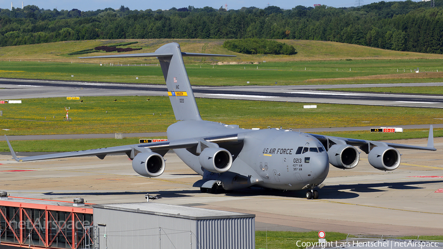 United States Air Mobility Command Boeing C-17A Globemaster III (10-0213) | Photo 173867