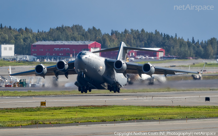 United States Air Force Boeing C-17A Globemaster III (10-0220) | Photo 122794