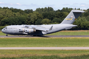 United States Air Mobility Command Boeing C-17A Globemaster III (10-0221) at  Hamburg - Fuhlsbuettel (Helmut Schmidt), Germany