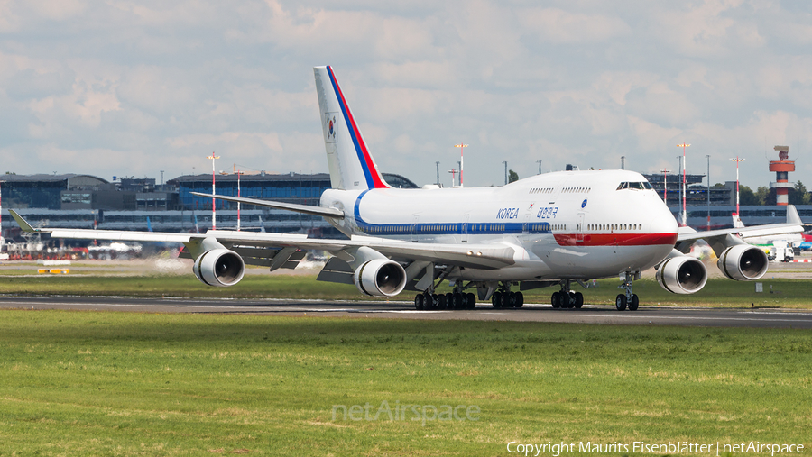 Republic of Korea Air Force Boeing 747-4B5 (10001) | Photo 172901