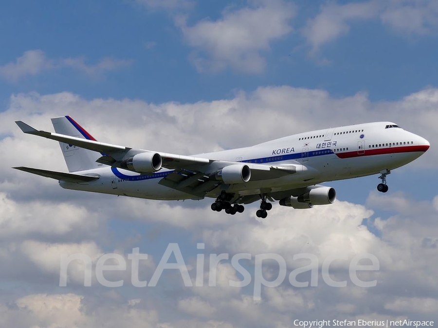 Republic of Korea Air Force Boeing 747-4B5 (10001) | Photo 174618