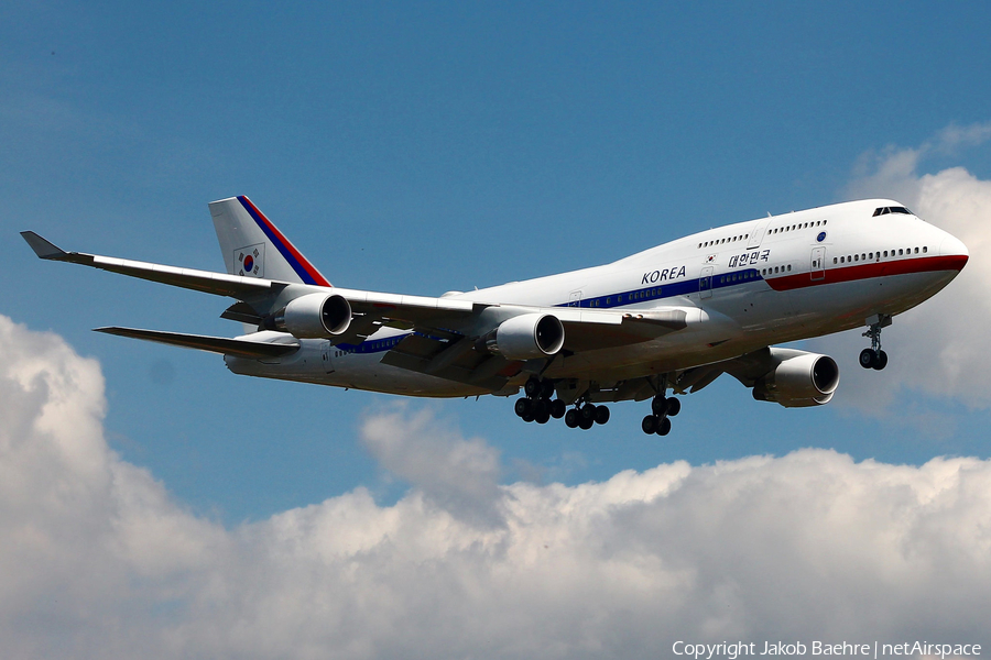 Republic of Korea Air Force Boeing 747-4B5 (10001) | Photo 183151