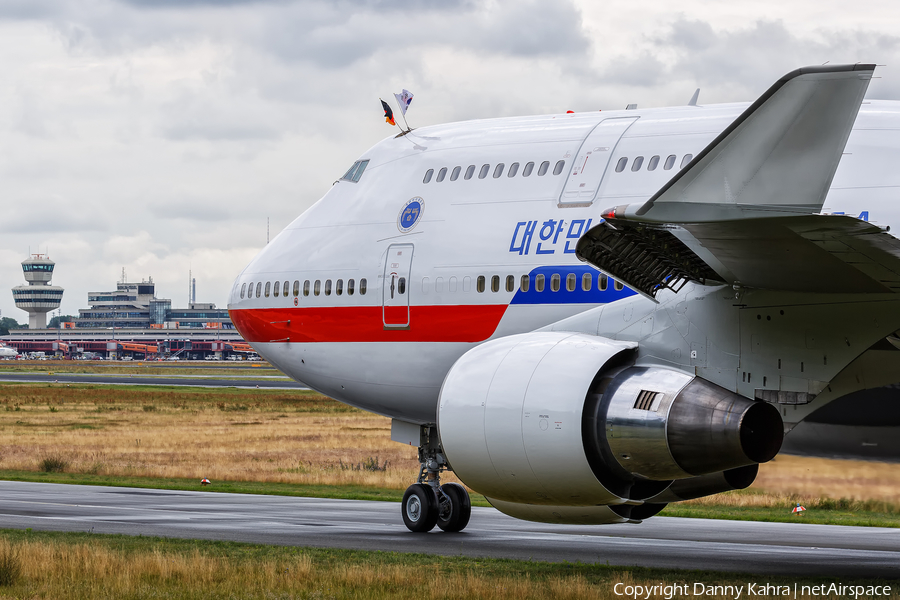 Republic of Korea Air Force Boeing 747-4B5 (10001) | Photo 175578