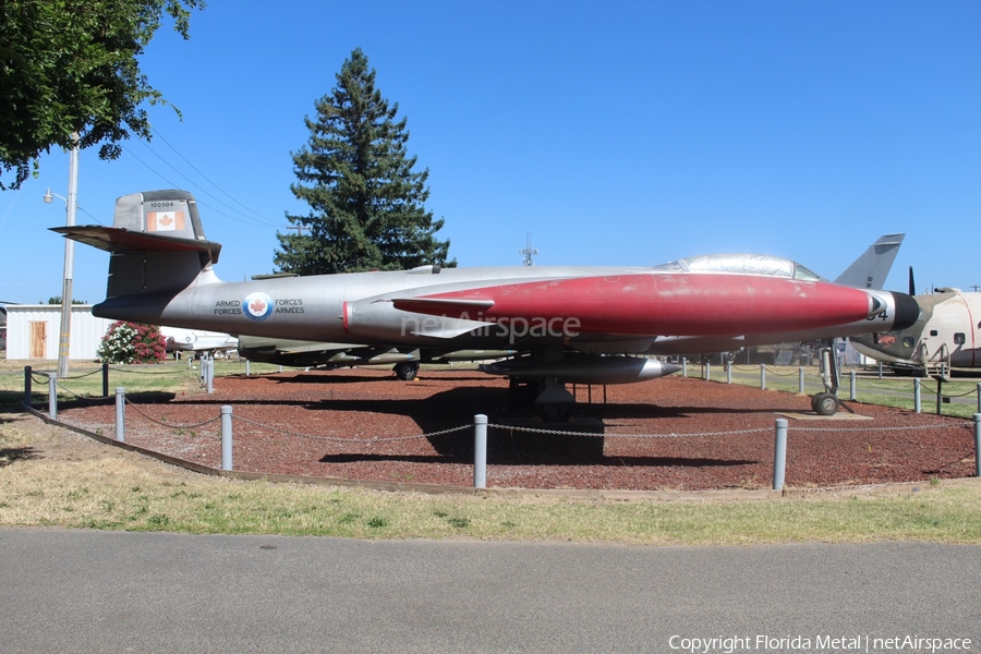 Canadian Armed Forces Avro Canada CF-100 Canuck Mk.5 (100504) | Photo 308767