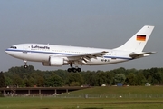 German Air Force Airbus A310-304 (1023) at  Hamburg - Fuhlsbuettel (Helmut Schmidt), Germany