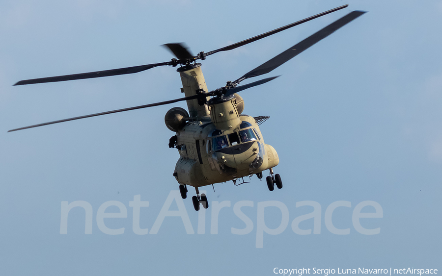 United States Army Boeing CH-47F Chinook (11-08840) | Photo 285002