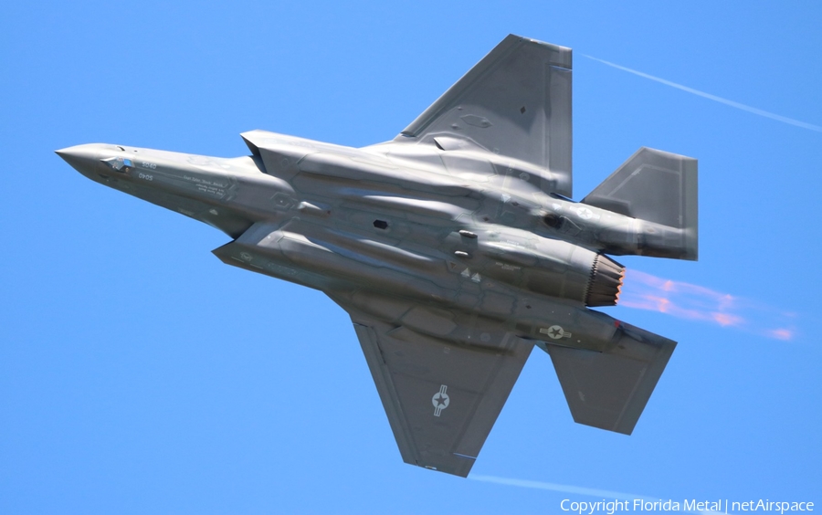 United States Air Force Lockheed Martin F-35A Lightning II (11-5040) | Photo 294022