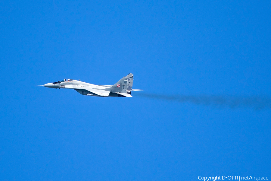 Polish Air Force (Siły Powietrzne) Mikoyan-Gurevich MiG-29A Fulcrum (111) | Photo 239265