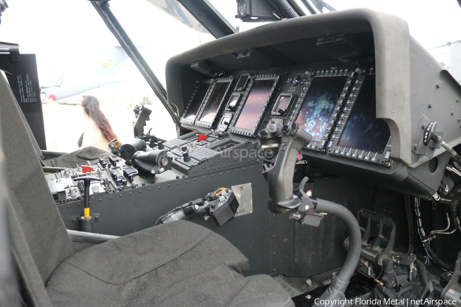 United States Army Sikorsky UH-60M Black Hawk (12-20570) | Photo 304256
