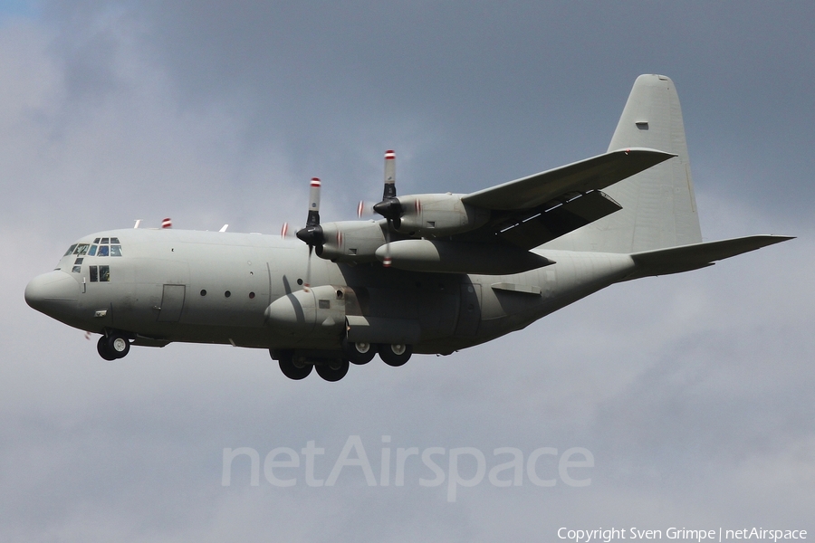 United Arab Emirates Air Force Lockheed C-130H Hercules (1213) | Photo 464590